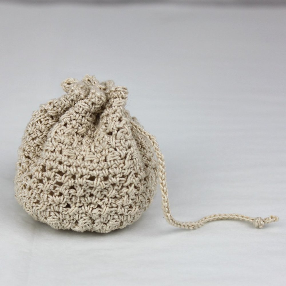Mini Cream Crocheted Drawstring Pouch Very Small Bag - Picture 2 of 5